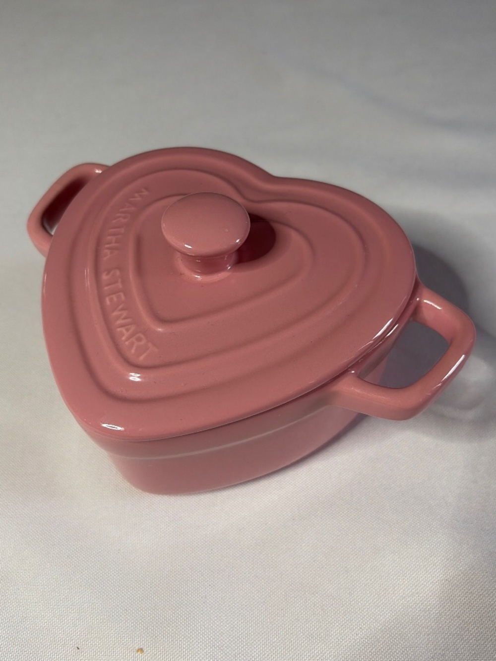 Martha Stewart, Heart Shape Lidded Crock Pot.